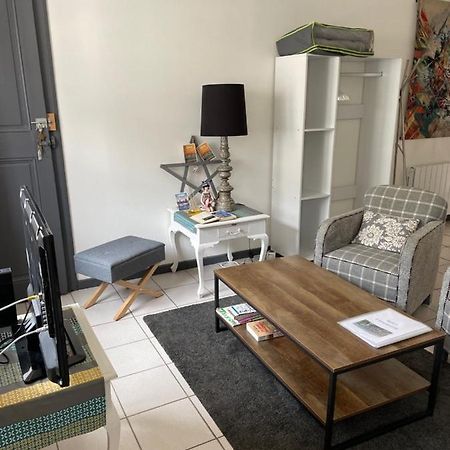 Studio Au Coeur De Lyon Bagian luar foto