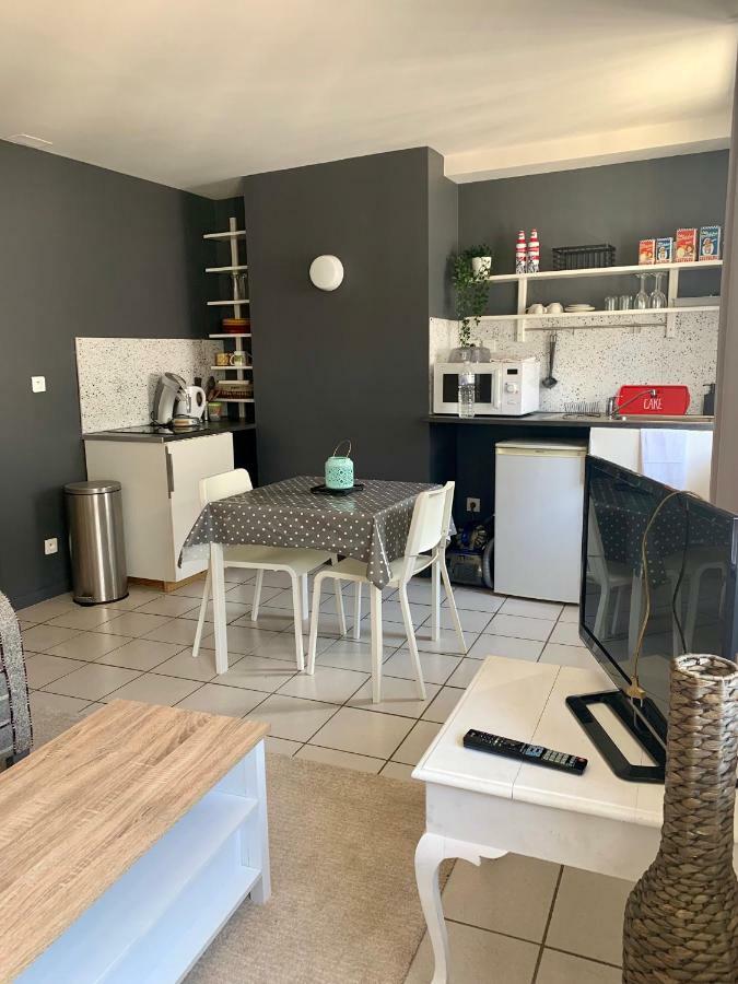 Studio Au Coeur De Lyon Bagian luar foto